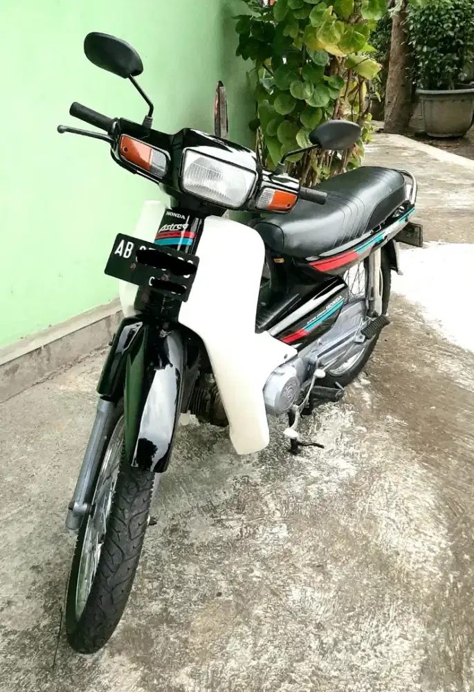 Honda astrea grand