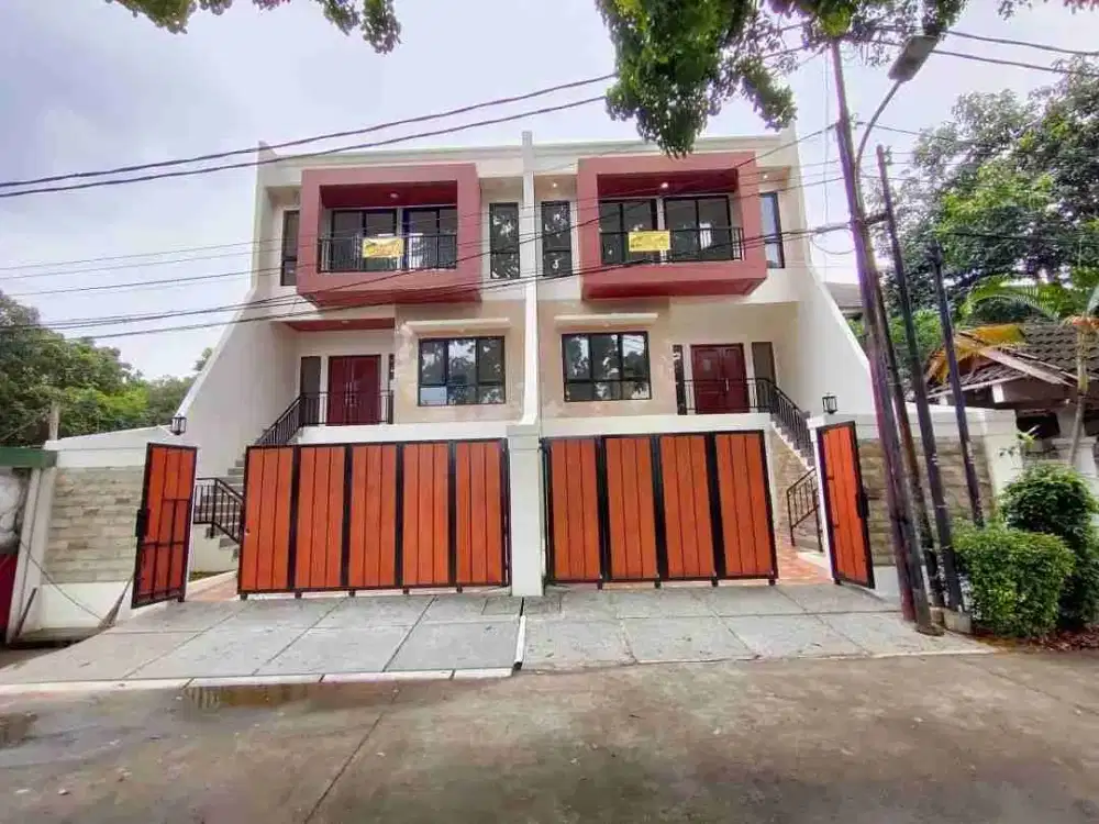 Rumah Brand New  Ada Rooftop & Swimming Pool di Ragunan Jakarta Selatan