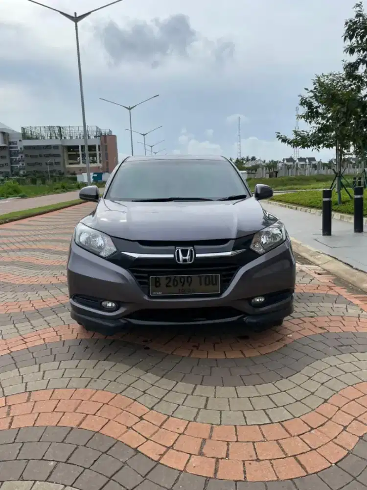 TERMURAH!!Kapanlagi Honda HRV E CVT AT