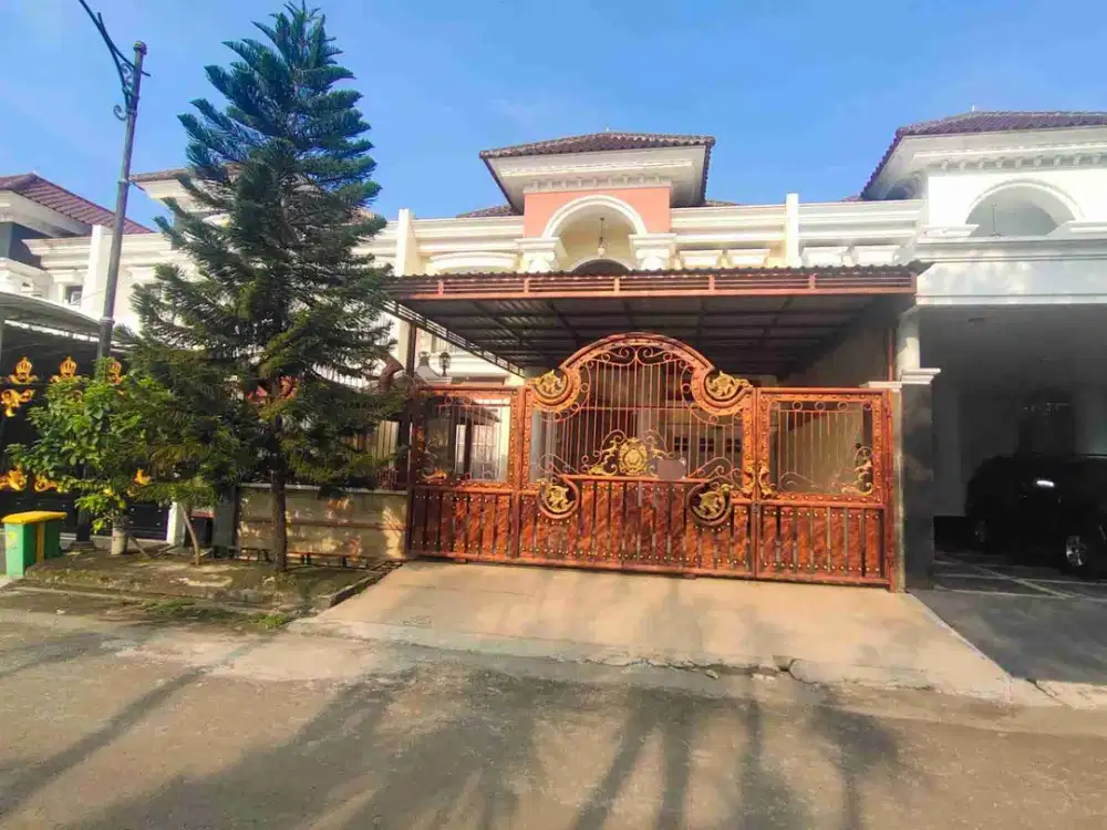 Dijual Rumah 2 lantai di Royal Residence Pulogebang
Cakung Jakarta Timur