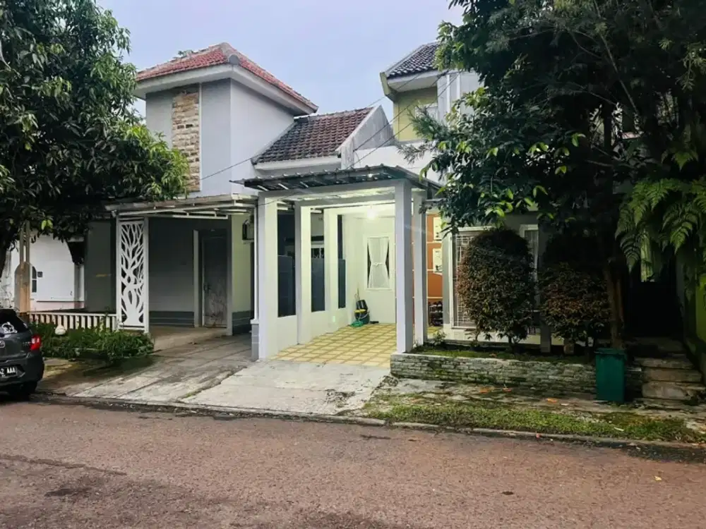 Dijual rumah second 3KT semi furnished baru renovasi di sentul city