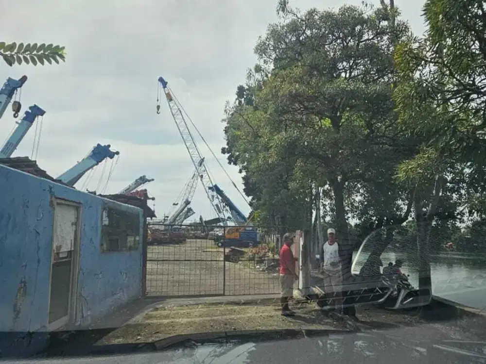 Disewakan tanah di jakarta barat, LT 6000 m2, strategis, 165 jt per th