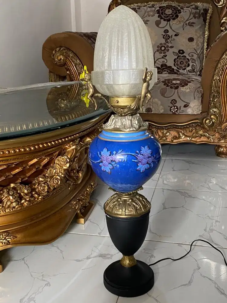 JUAL CEPAT LAMPU DUDUK EROPA BODY PORCELAIN TINGGI 70 CM & BERAT