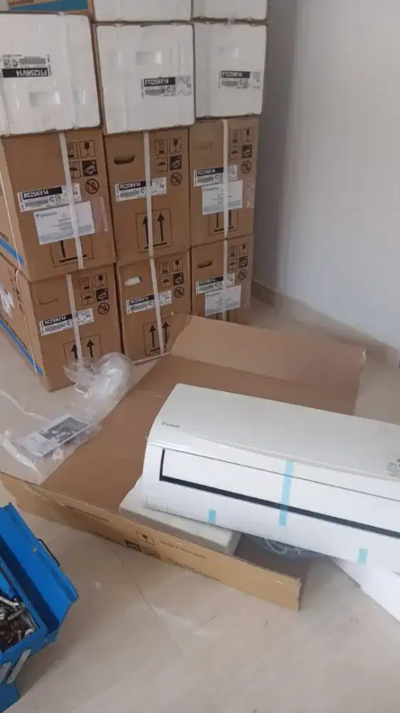 Tukang service AC keliling bongkar pasang AC instalasi pipa Ac