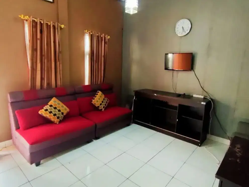 Komp. Griya Alam Semesta, Ciwaruga, Gegerkalong, Bandung Utara. Rumah Bagus Siap Huni dengan Furnished di Bandung