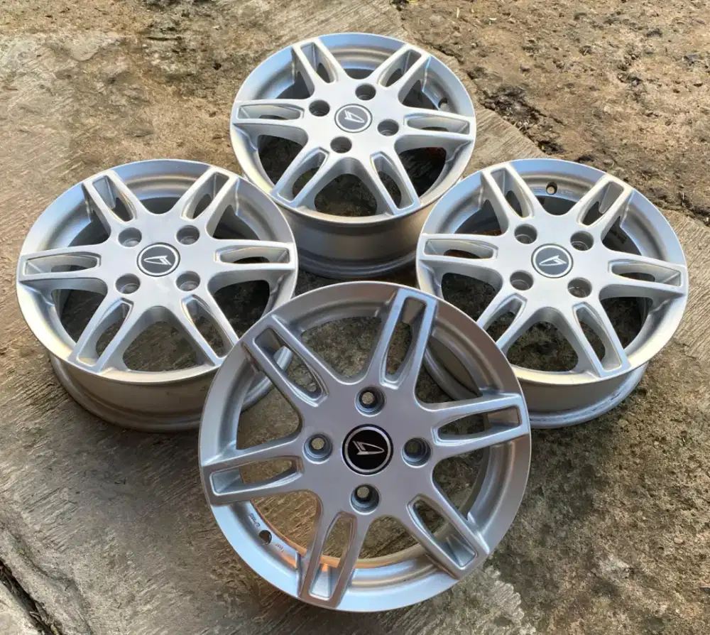 Velg xenia ring 14 pcd 4x114,3