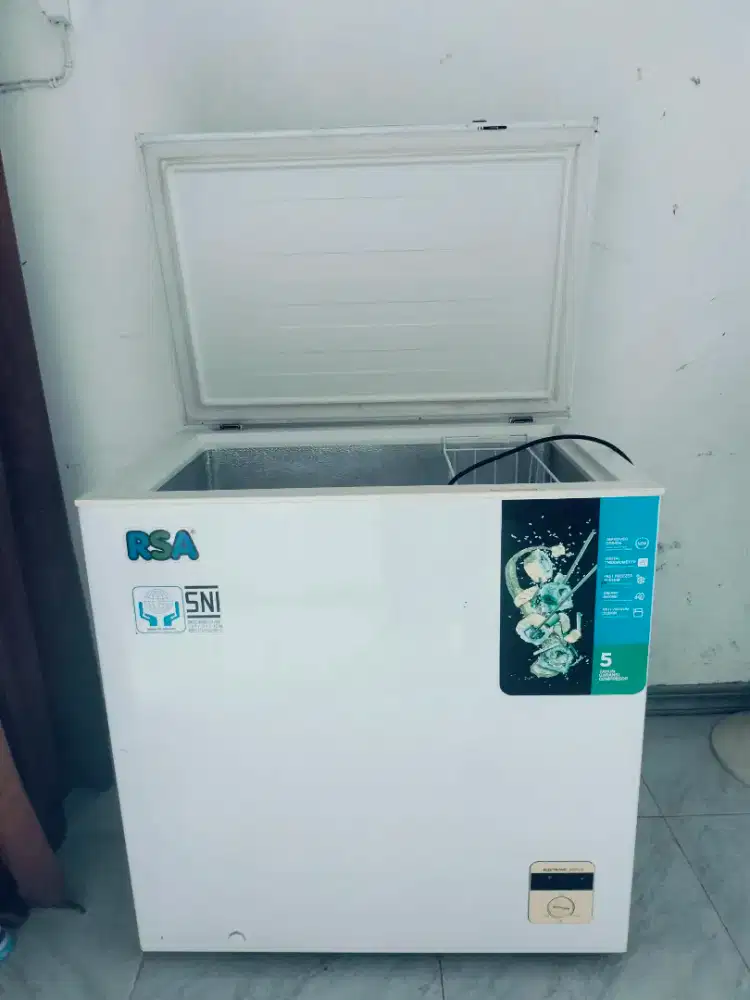 Freezer Box RSA 200L Like New