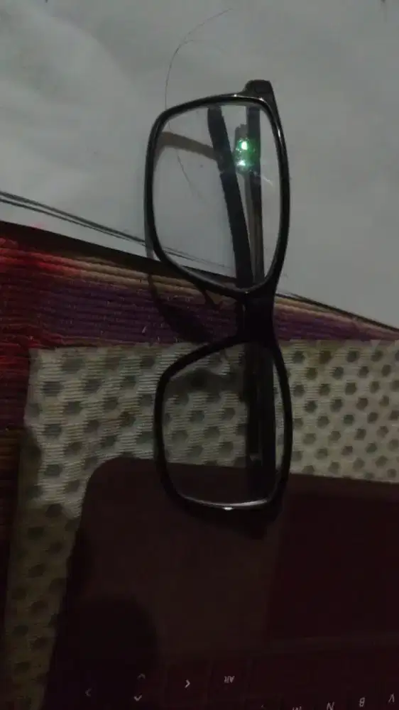 SEDANG MENCARI LOWONGAN PEKERJAAN