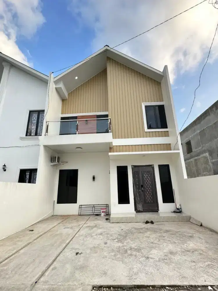 SIAP DIHUNI, SUDAH ADA LAMPU HIAS, ADA KAMAR ART.