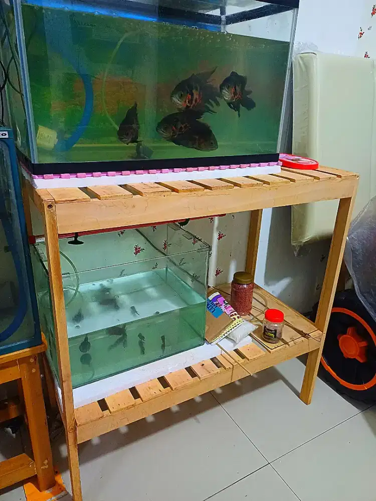 Rak aquarium dari kayu jati ukuran 80x40x80