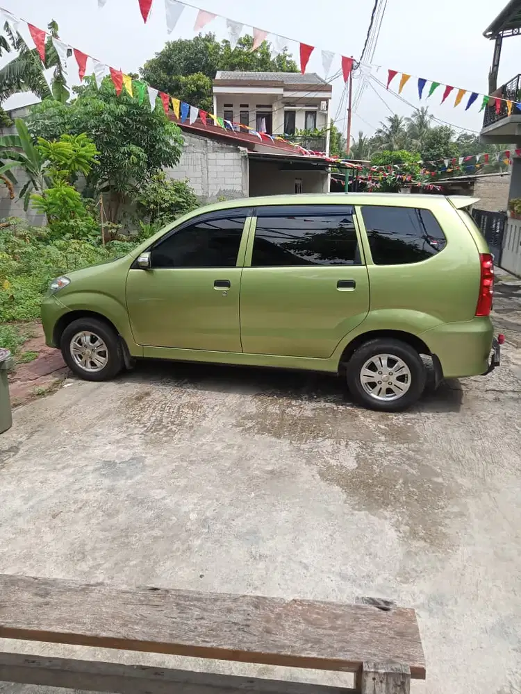Daihatsu Xenia 2008 Bensin