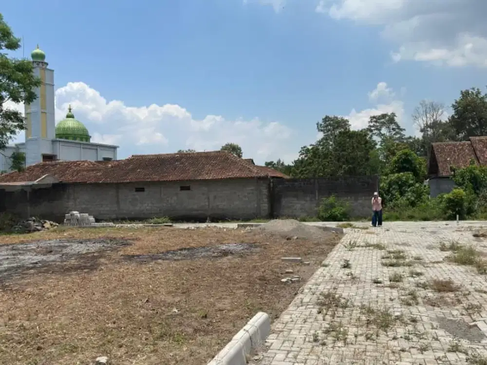 Tirtomartani Kalasan Tanah Siap Bangun SHM Belakang Alfamart LPMP