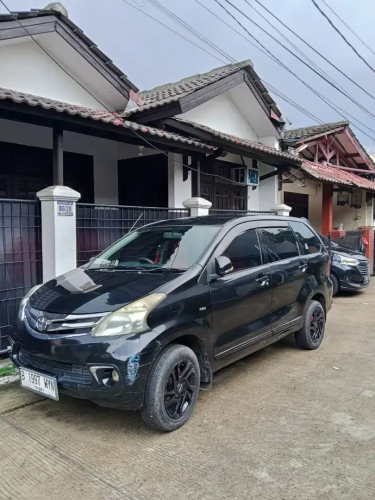 Toyota Avanza g 2014 matic