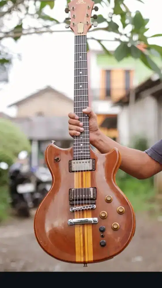 Rare Vintage Roland GR 300 Made in Japan