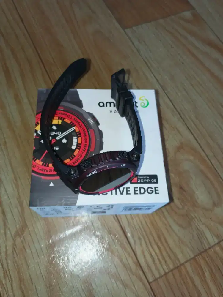 [LIKE NEW] Amazfit Active Edge - Fullset Mulus Jarang Pakai