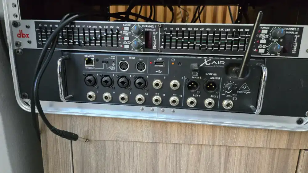 Behringer XAir 12