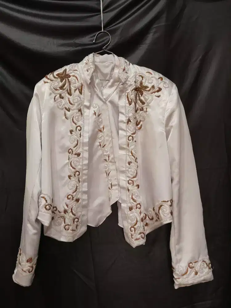 beskap manten pernah dipakai