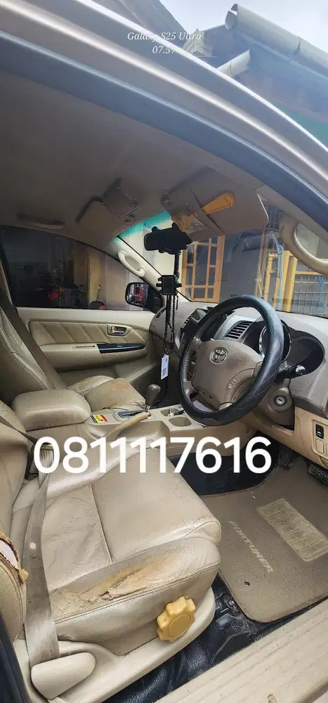 Toyota Fortuner 2005 Bensin