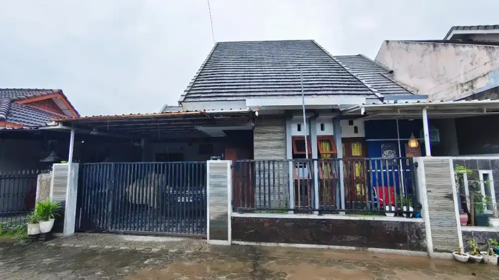 Rumah di Bumi Avia Permai