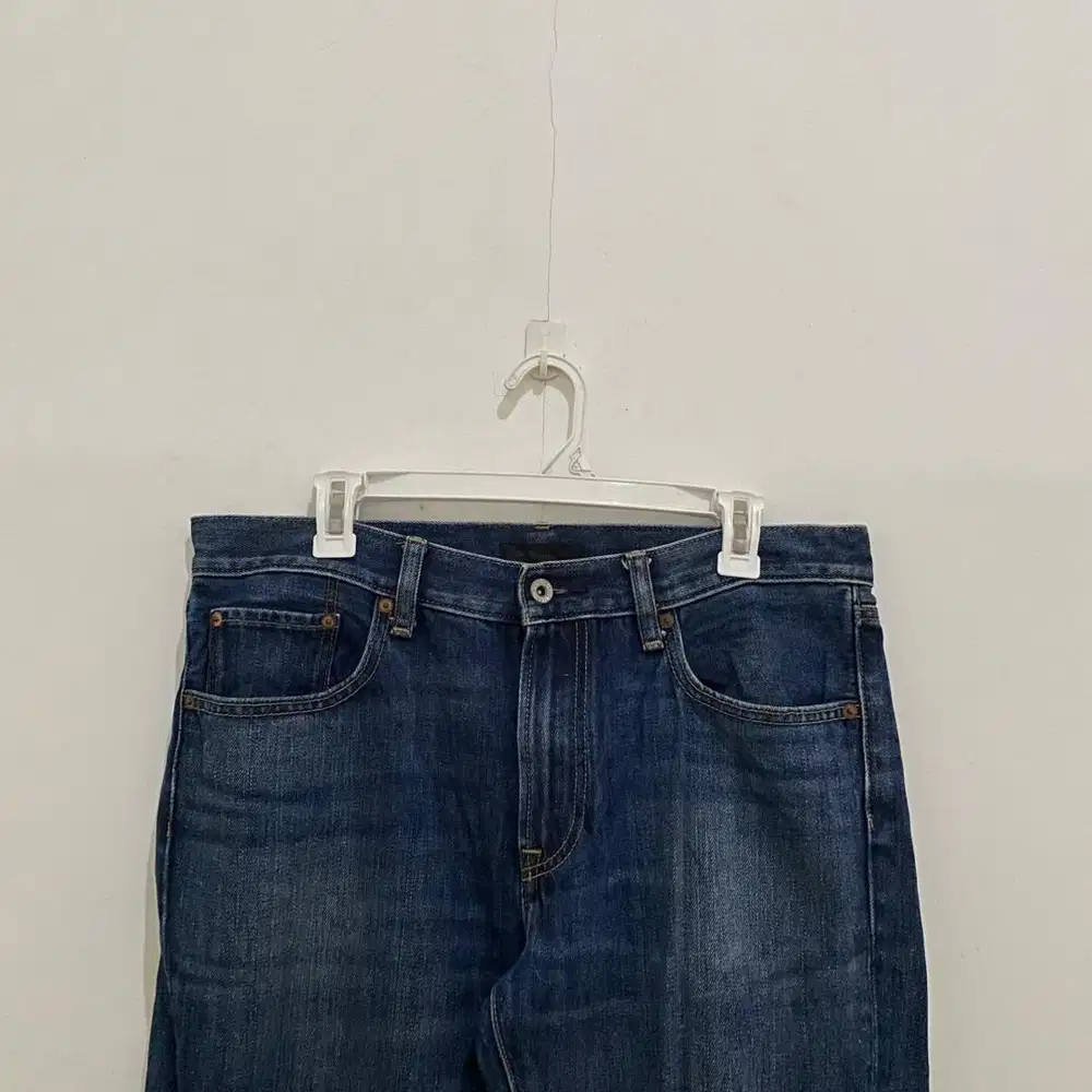 Celana Jeans Uniqlo Size L-XL (35-36)