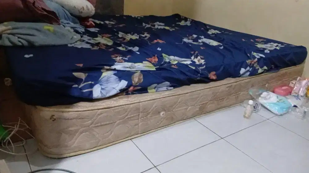 KASUR BEKAS/SPRING BED