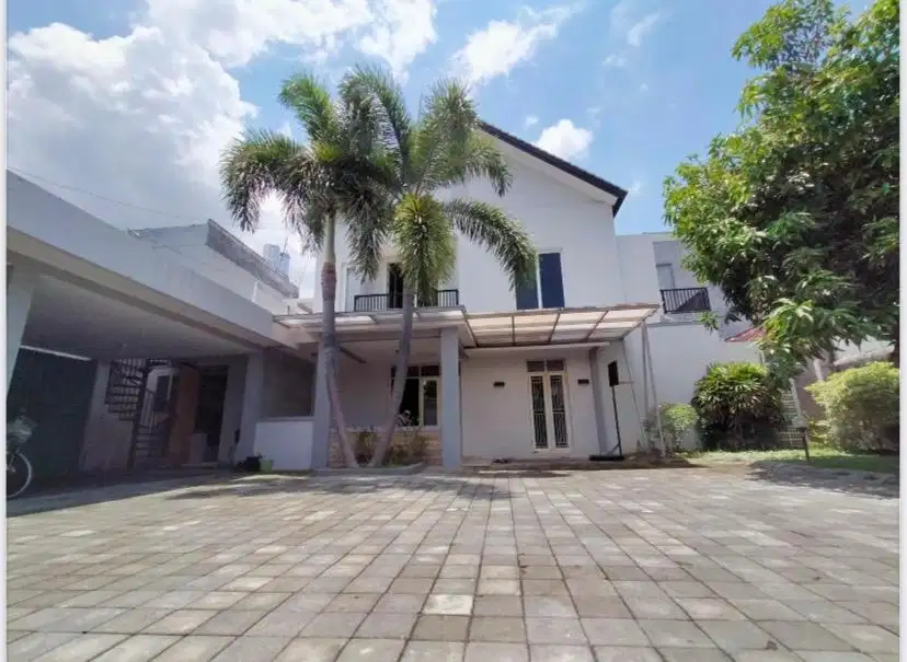 Rumah 2 lantai lokasi pagesangan baru kota mataram