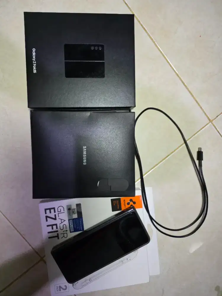 Samsung Fold 5 Black 12/256 SEIN Mulusss ex pribadi