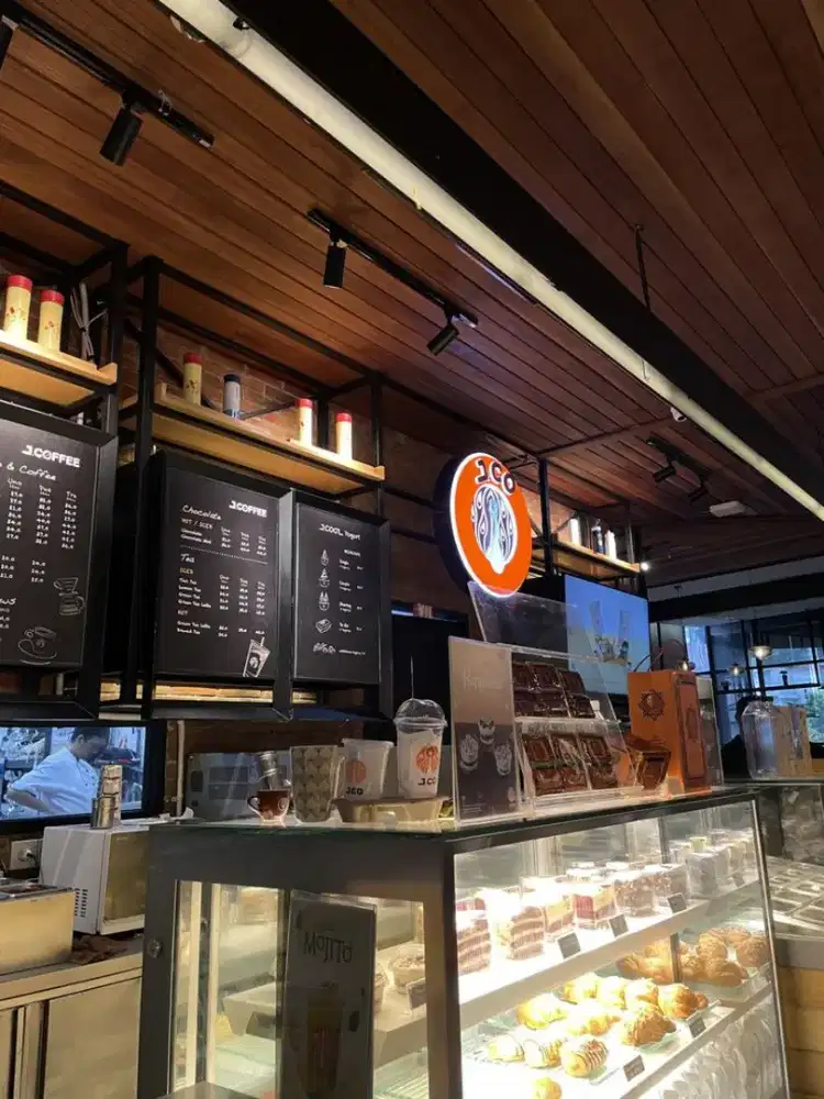 Lowongan Kerja Crew Outlet