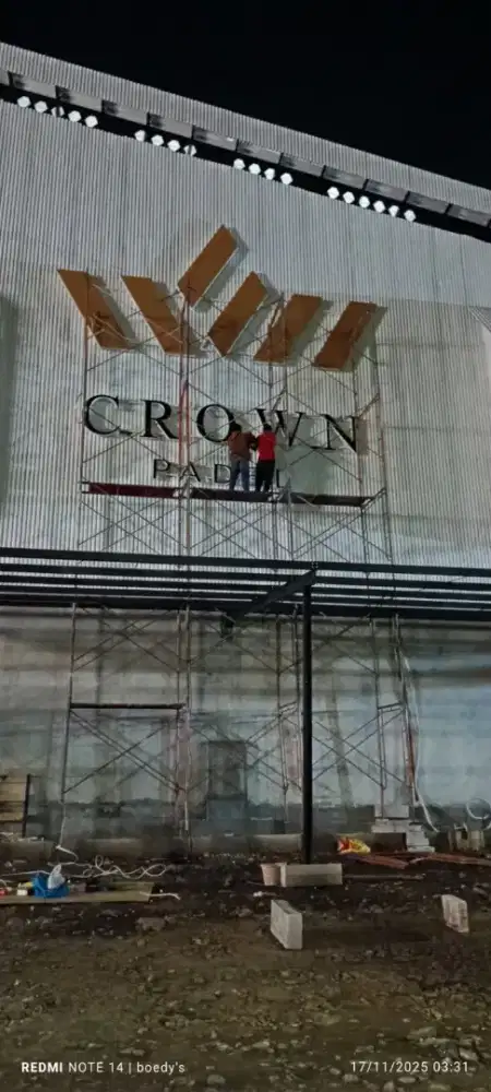 Signage Custom. Lettersign. Huruf Timbul. Neon Box. Billboard. Padel