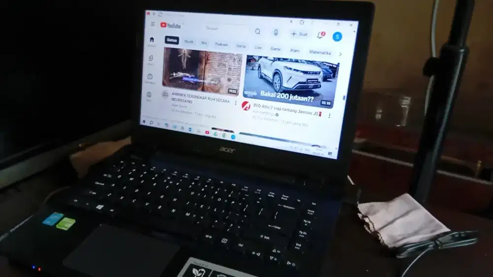 Acer aspire E14 intel core i3