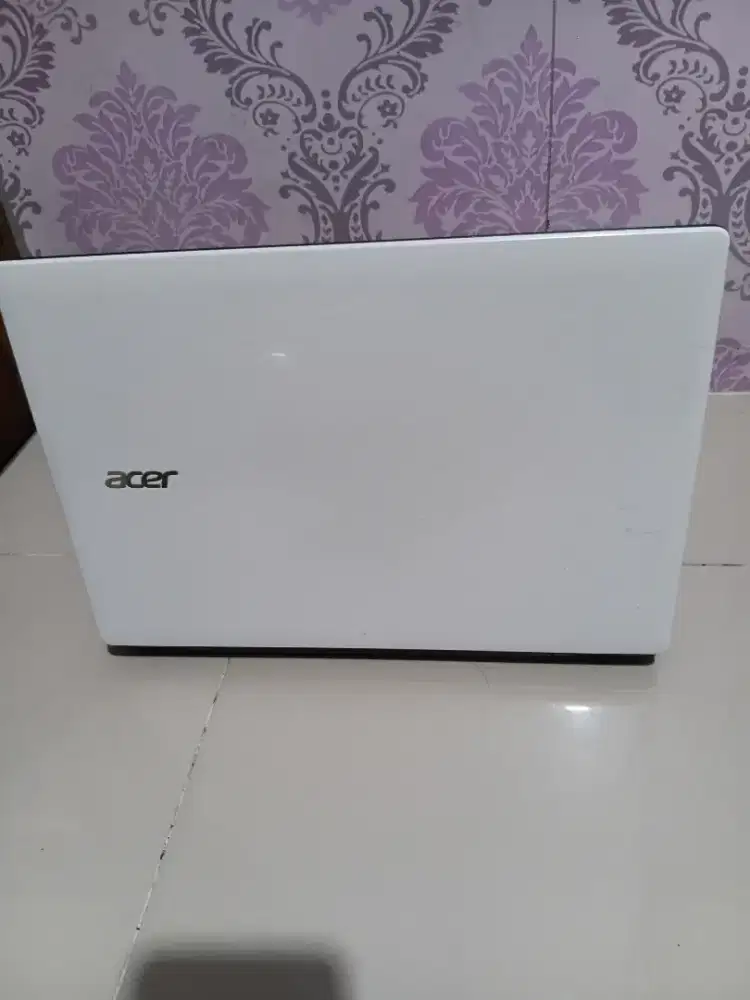 Laptop ACER udah SSD core i3 gen 4