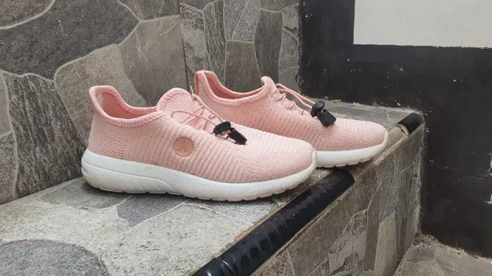 Sepatu airwalk kids women