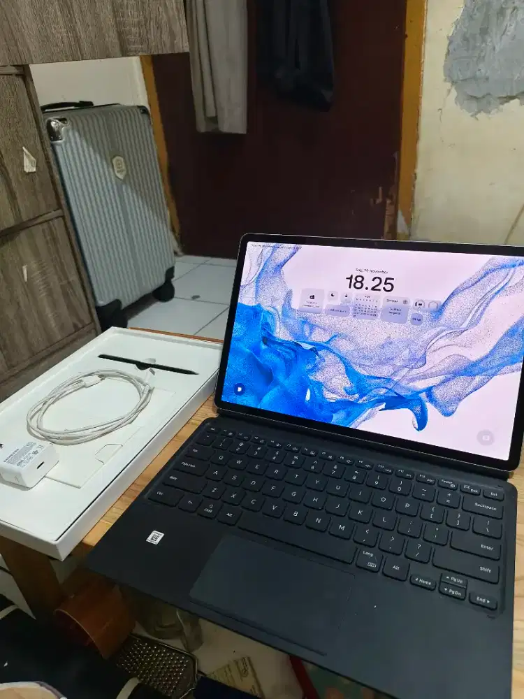 Tab samsung s8 plus 5g SIM card 8/256 galaxy tab s8+ dengan keyboard