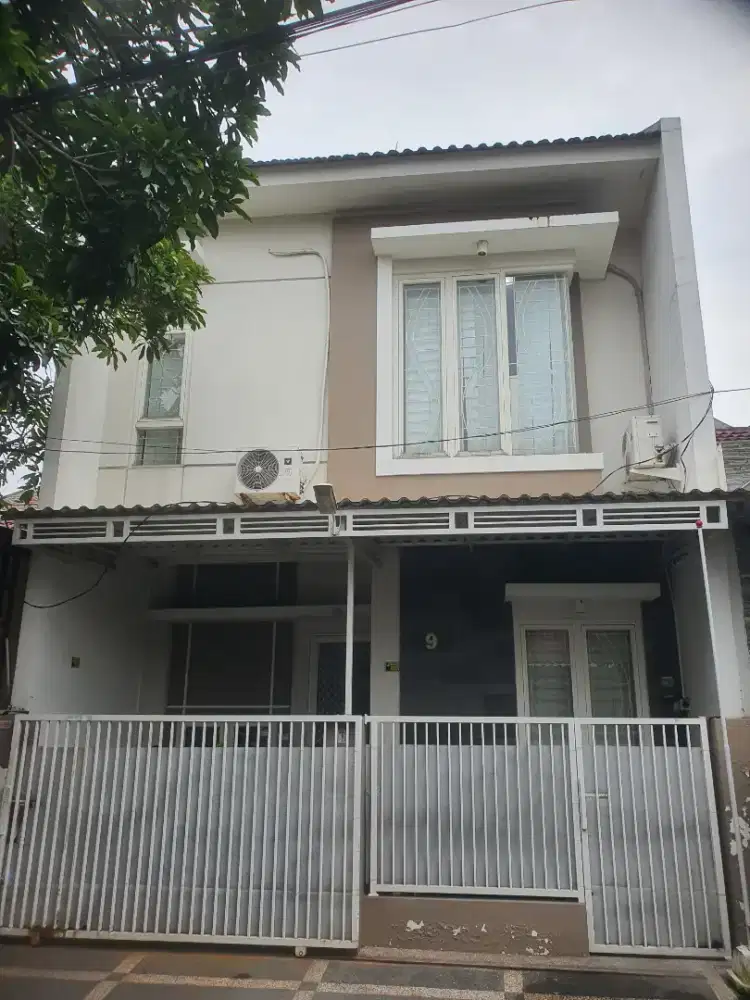 Jual Rumah GKB Gresik
