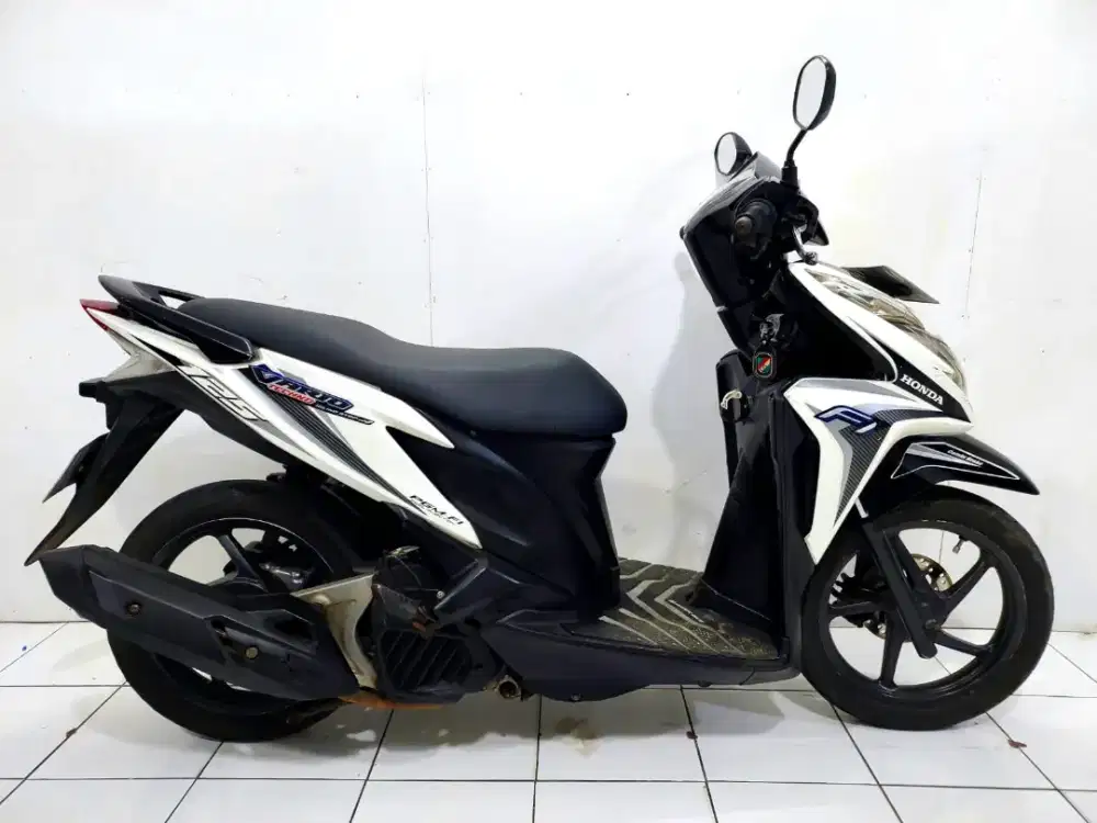 Honda Vario 125 Fi KZR 2012