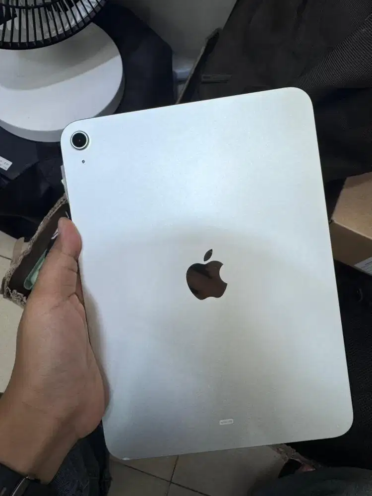 Ipad 11 128gb resmi ibox bekas