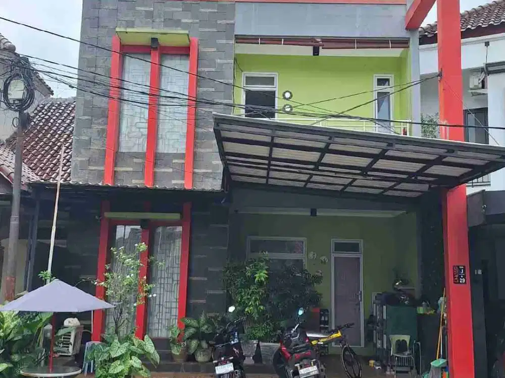 RUMAH 3 LANTAI PESONA KHAYANGAN DEPOK