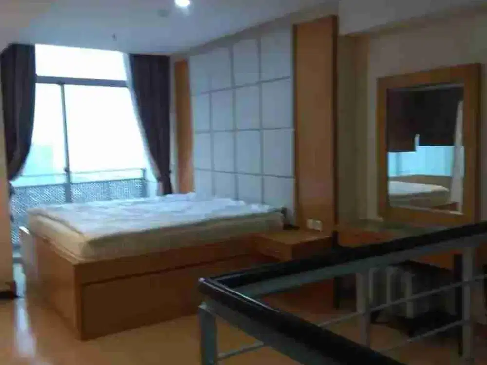 Apartemen Summit Kelapa Gading Jakarta Utara