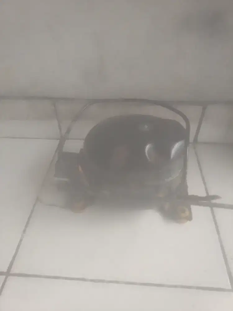 Kompresor Kulkas 1 pintu ( 1/8 hp ) Nirmal