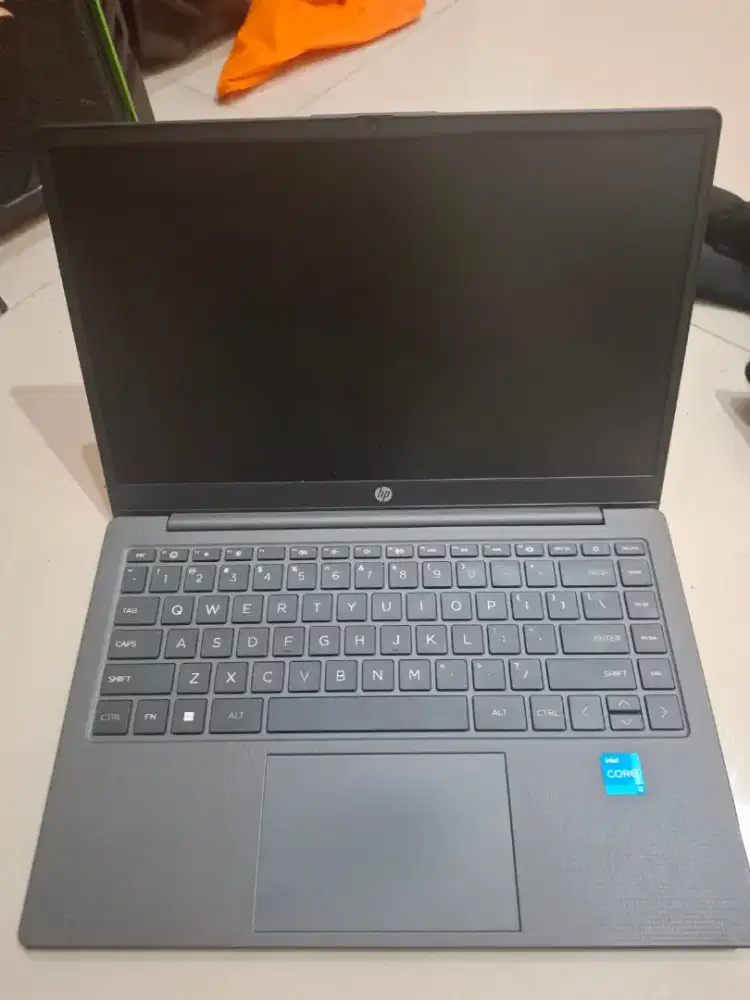 HP 240 G9 intel core i3 gen 13 di jual dlm  keadaan mati total