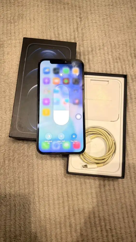Dijual Iphone 12 Pro 128GB Blue Resmi Beacukai Lengkap