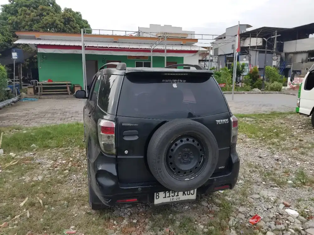 Dahaitau Terios Hitam