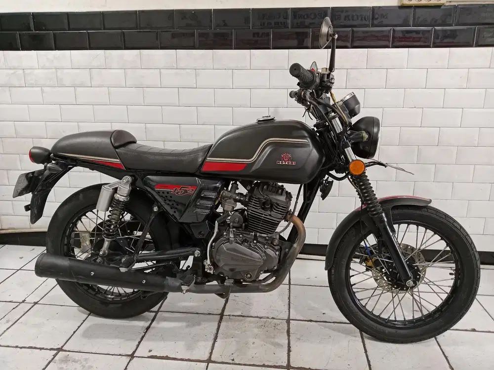 Benelli motobi 152cc tahun 2022 cakep