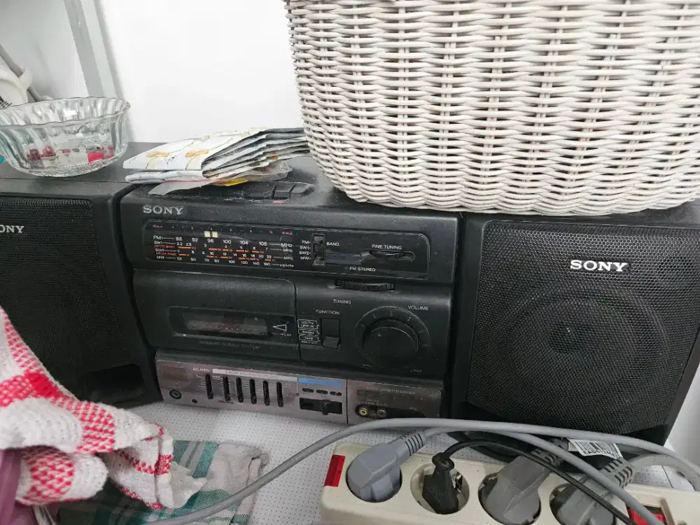 Radio Soni masih berfungsi