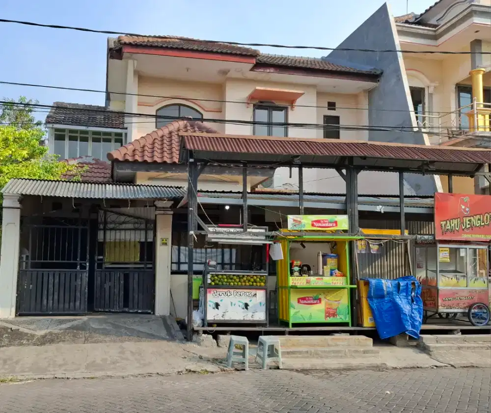 Dijual Rumah Besar dekat Bandara Juanda, Surabaya