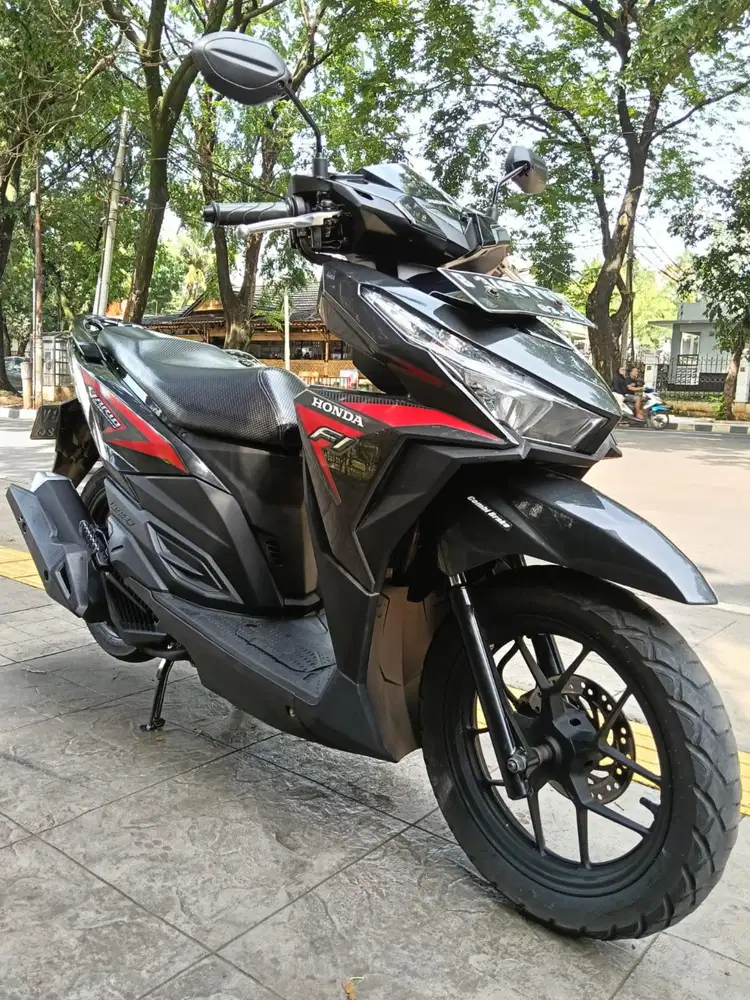 DIJUAL CASH HONDA VARIO LED OLD 125 THN 2016 PJK ON SIAP PAKAI