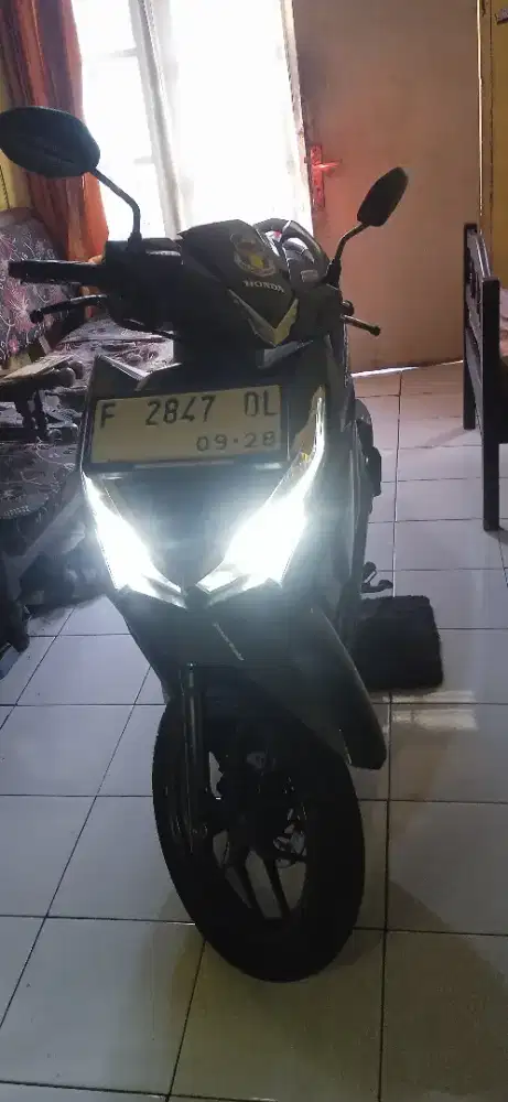 Jl Vario 150 CBS 2015 mulusss Ss lengkap kunci remote pajak kaleng isi