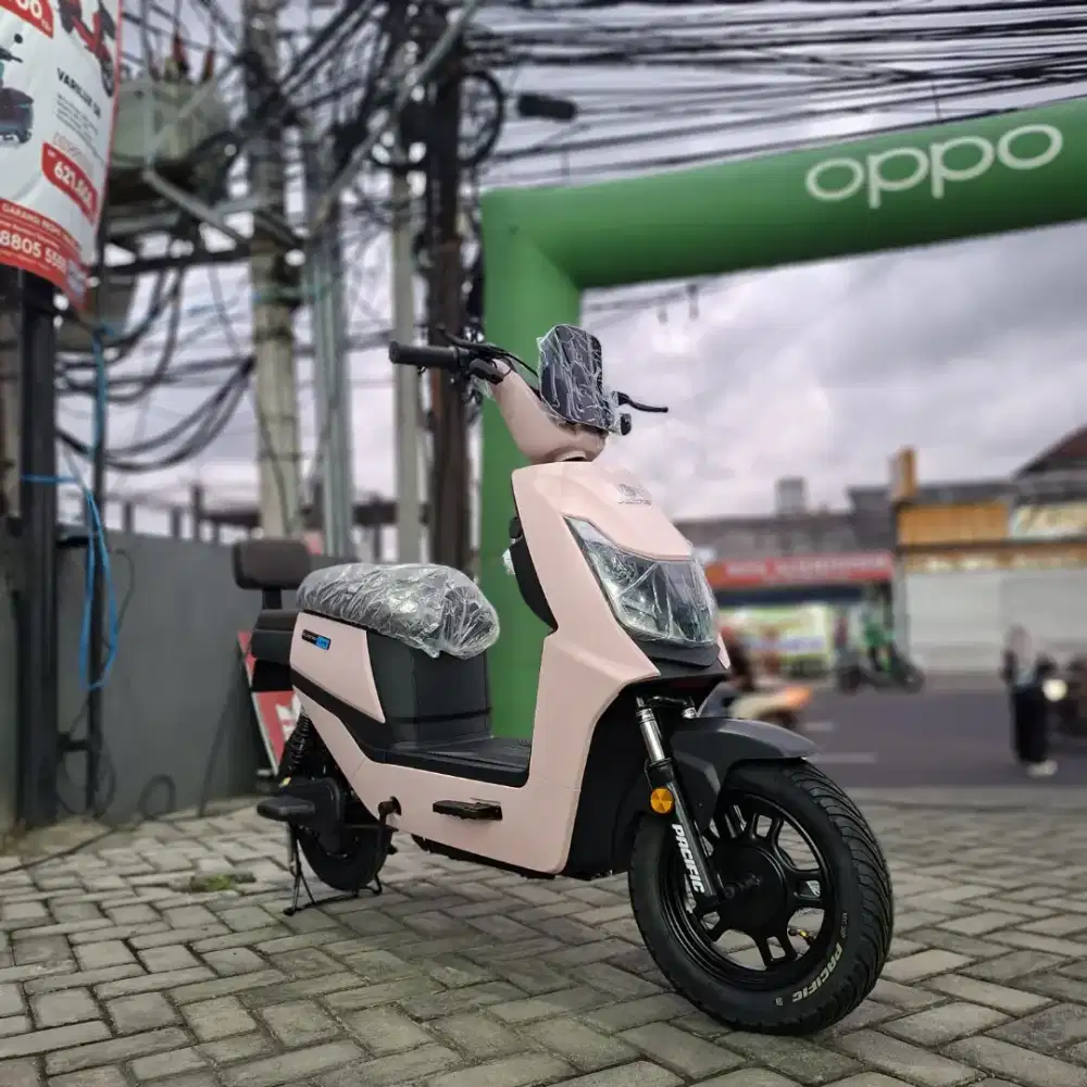 SEPEDA LISTRIK GARANSI 1 TAHUN