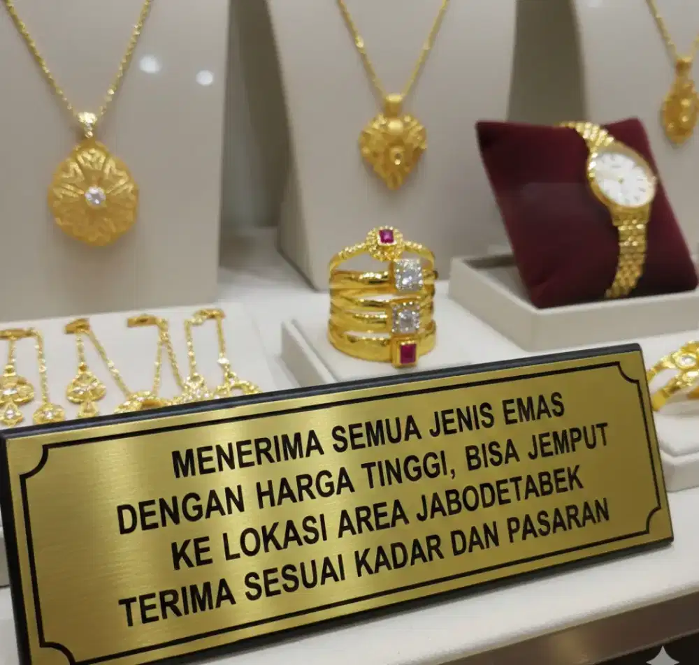 SILAHKAN YG MAU JUAL EMAS, KITA TAMPUNG HARGA TINGGI KAK