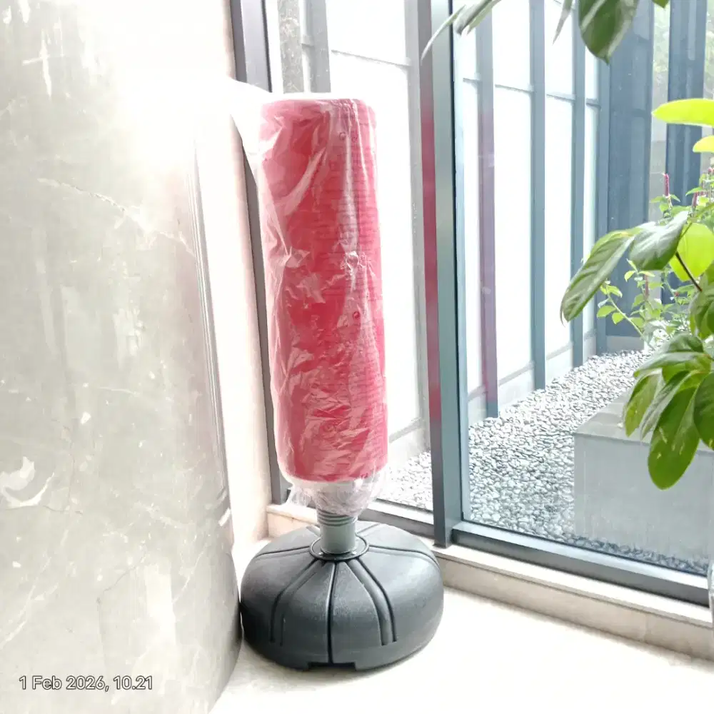 Samsak tinju merek berwyn